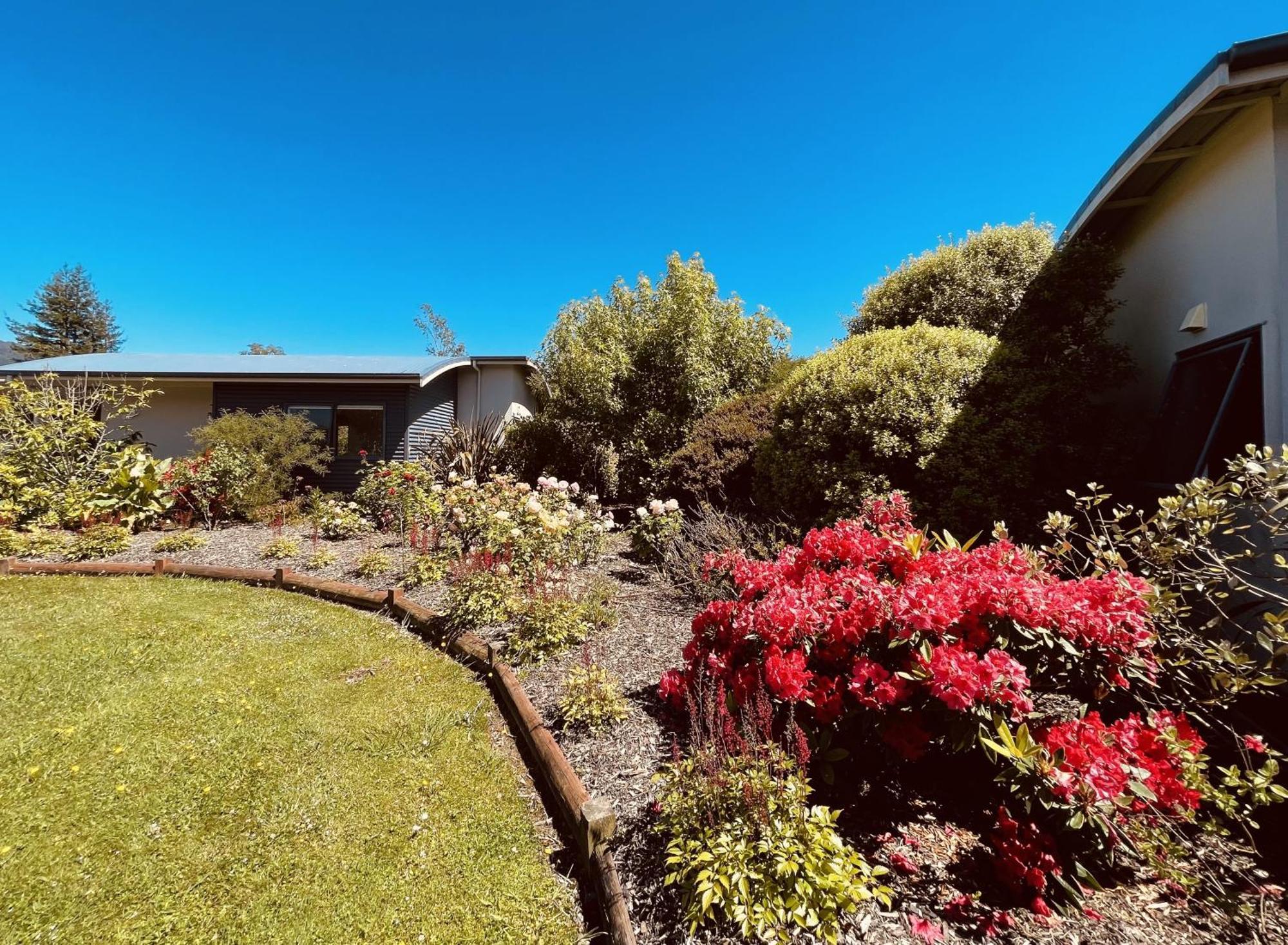 Patons Rock Beach Villas Takaka Eksteriør bilde