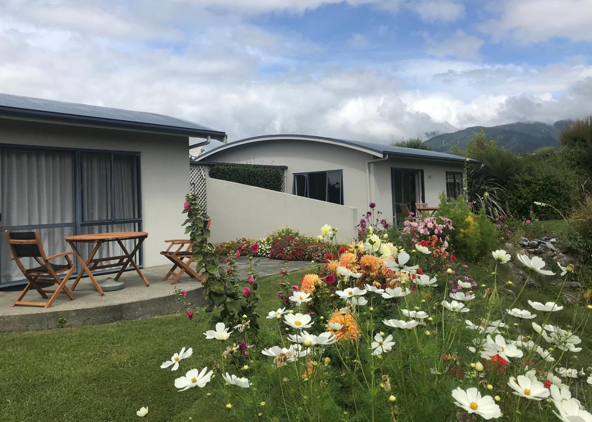 Patons Rock Beach Villas Takaka Eksteriør bilde